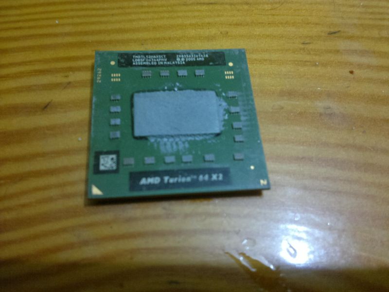 AMD TMDTL52HAX5CT Turion 64 X2 TL-52 Taylor 1.6GHz 2 x 512KB L2 Cache Socket S1 35W notebook işlemci