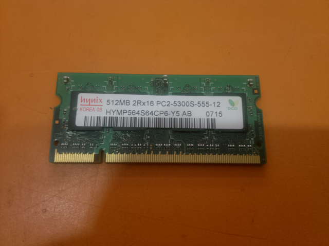 hynix 512 mb pc2-5300s-555-12 notebook ram